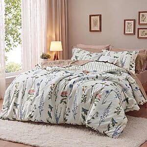 Prime: 3-Pc Bedsure Queen Floral White Comforter Set w/ 90" Comforter & 2 Shams $19.80 + Free S&H