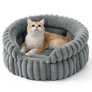 Prime Members: 20" Bedsure ComfyFleece Small Round Washable Cat Bed (Warm Gray) $14.50 + Free S&H