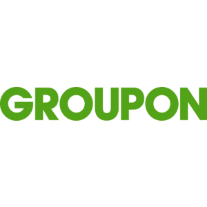 Multiple days of airport parking options displayed, showing duration choices and discount savings for summer travel.