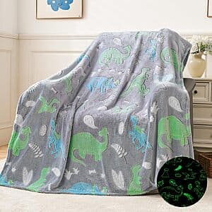 50"x 60" QSTEHEML Glow in The Dark Blanket (2 Colors) $8.50