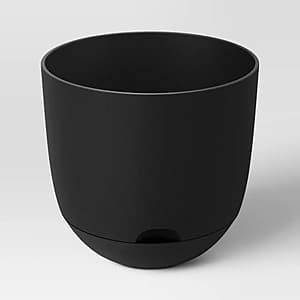 8"x8" Room Essentials Self-Watering Plastic Indoor Outdoor Planter Pot (Various) $1.50 + Free Pickup