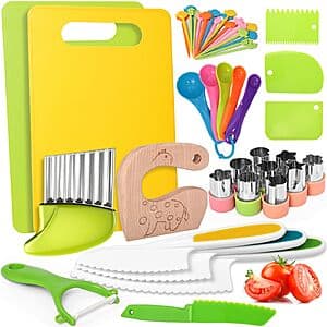 46-Pc Reaeon Montessori Kids Knife Set w/ Cutting Board Crinkle Cutters $8