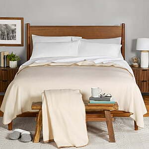 2-Pk Mainstays Super Soft Fleece Blankets (Full/Queen or King) $9.95