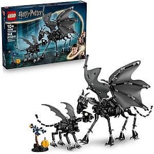 LEGO Harry Potter Thestral Family set box showing 548 pieces with Thestral minifigures and building elements.