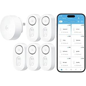 GoveeLife Smart Water Leak Detector bundle in packaging.