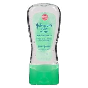 6.5 oz bottle of Johnson's Baby Oil Gel with Aloe Vera and Vitamin E, displayed against a clean white background.