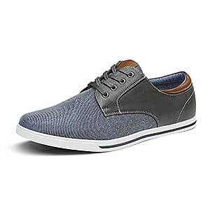 Grey canvas oxford casual sneaker with lace-up design for men.